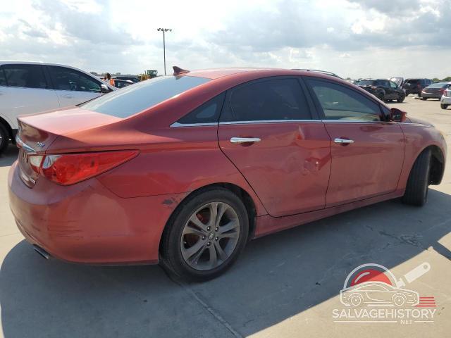 5NPEC4AB0BH305847 2011 HYUNDAI SONATA photo no. 3