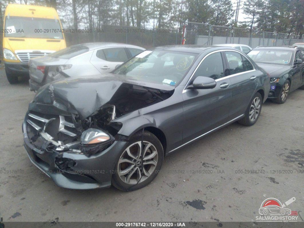 55SWF4KB2HU211386 2017 MERCEDES-BENZ C-CLASS photo no. 2