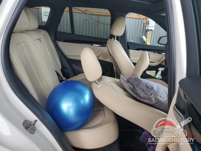 WBXHT3C34H5F67950 2017 BMW X1 photo no. 11