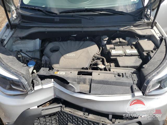 KNDJN2A26E7705174 2014 KIA SOUL photo no. 12