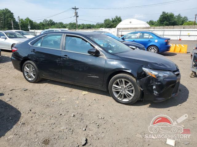 4T1BF1FK9HU736702 2017 TOYOTA CAMRY photo no. 4