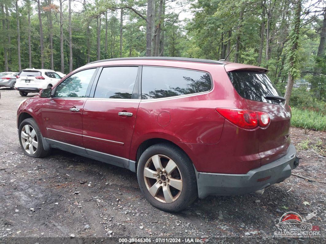 1GNLVHED8AS147804 2010 CHEVROLET TRAVERSE photo no. 3
