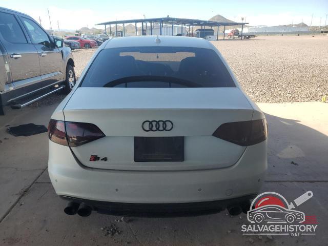 WAUKGAFL5CA094545 2012 AUDI S4/RS4 photo no. 6