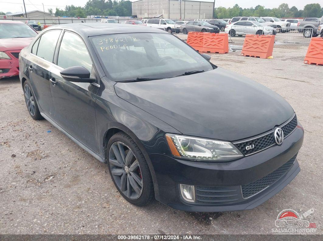 3VW4T7AJ0EM387952 2014 VOLKSWAGEN JETTA photo no. 2