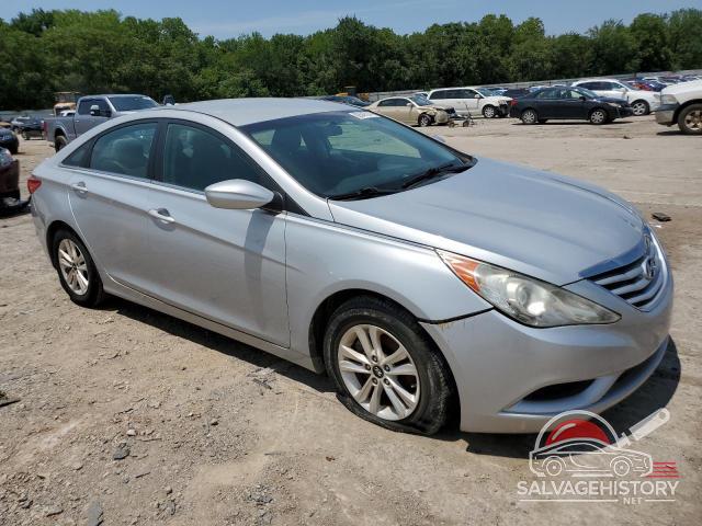 5NPEB4AC6BH001739 2011 HYUNDAI SONATA photo no. 4
