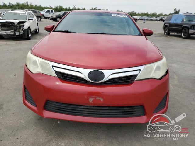 4T1BD1FK3EU100715 2014 TOYOTA CAMRY photo no. 5