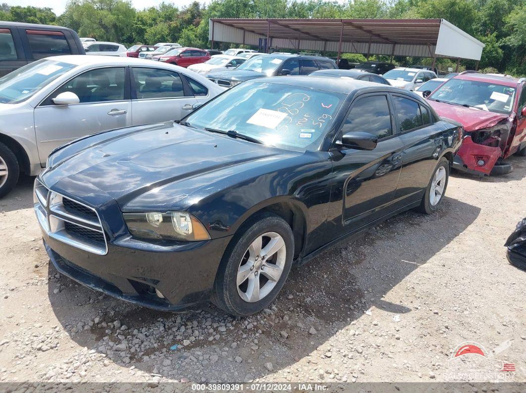 2C3CDXBG7EH155852 2014 DODGE CHARGER photo no. 2