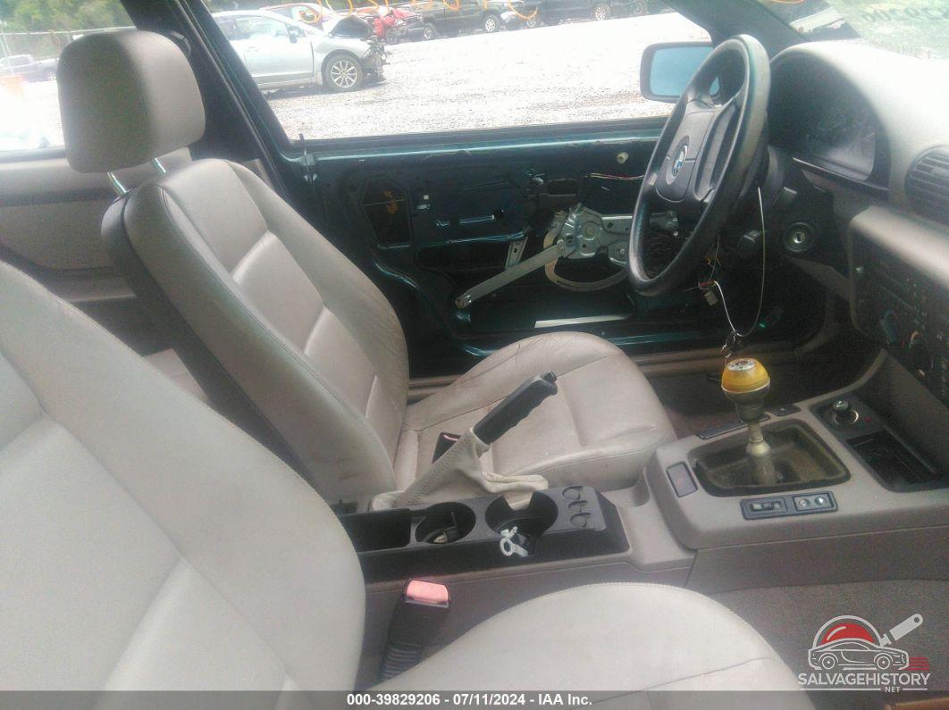 WBACG7327WKC30369 1998 BMW 318TI photo no. 5