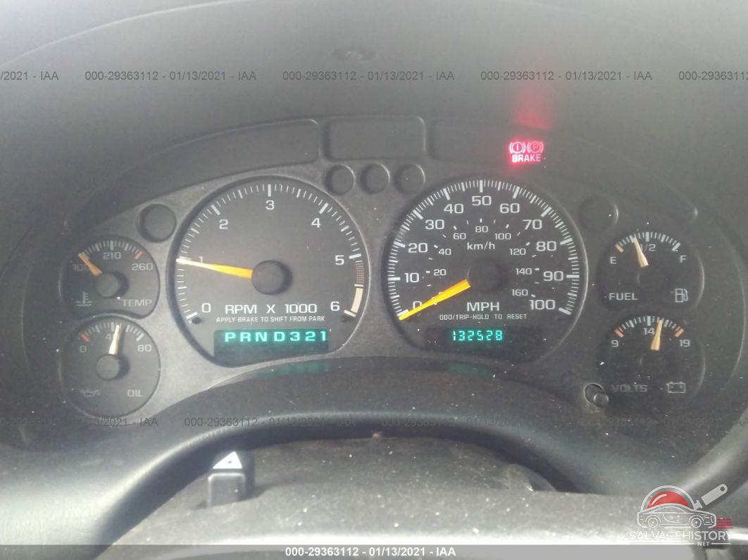 1GNCT18W7YK295656 2000 CHEVROLET BLAZER photo no. 7