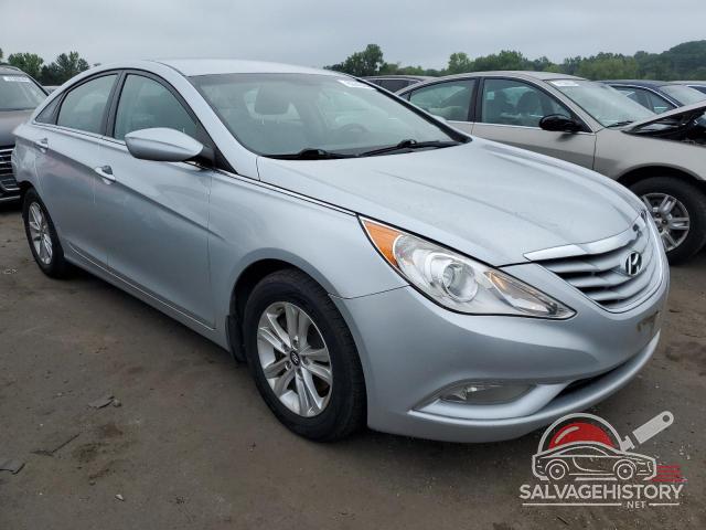 5NPEB4AC8DH649764 2013 HYUNDAI SONATA photo no. 4