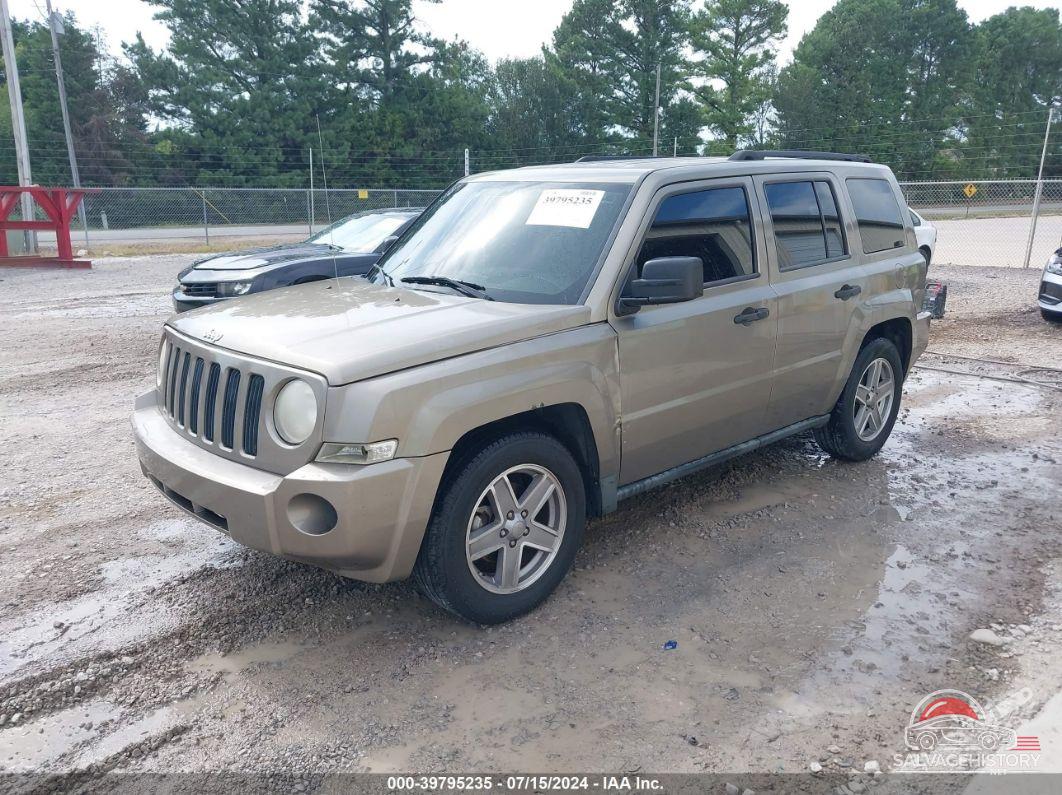 1J8FT28W18D714125 2008 JEEP PATRIOT photo no. 2