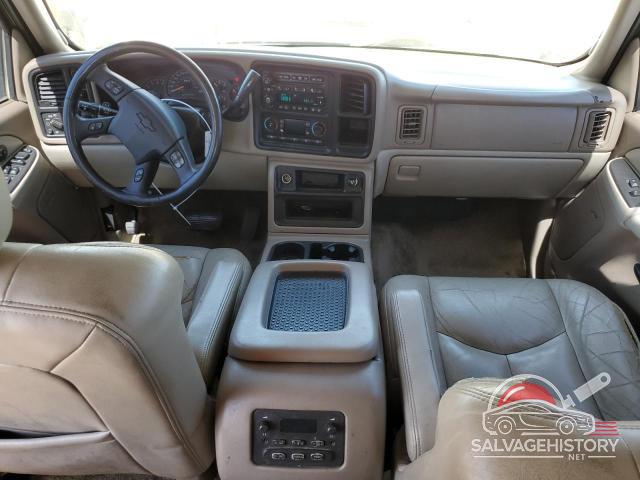 1GNGK26U33R115598 2003 CHEVROLET SUBURBAN photo no. 8