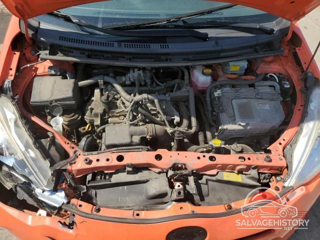 JTDKDTB38E1064696 2014 TOYOTA PRIUS photo no. 12