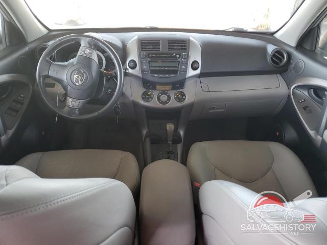 JTMBD31V786055062 2008 TOYOTA RAV4 photo no. 8