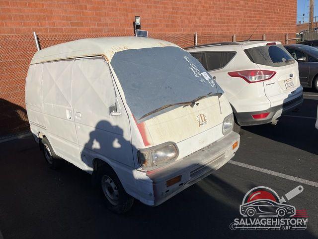KN3HNS8D2WK081205 1999 KIA AN240 MICROVAN photo no. 8