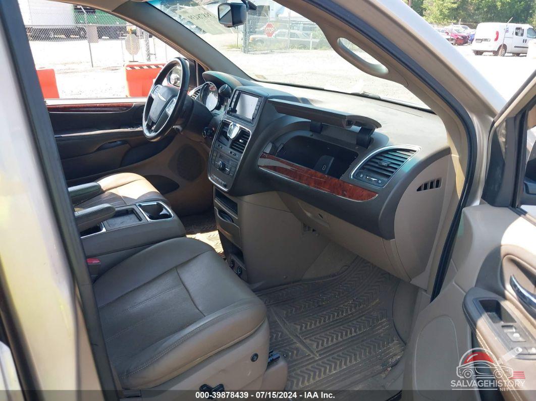 2C4RC1BG7CR237514 2012 CHRYSLER TOWN & COUNTRY photo no. 5