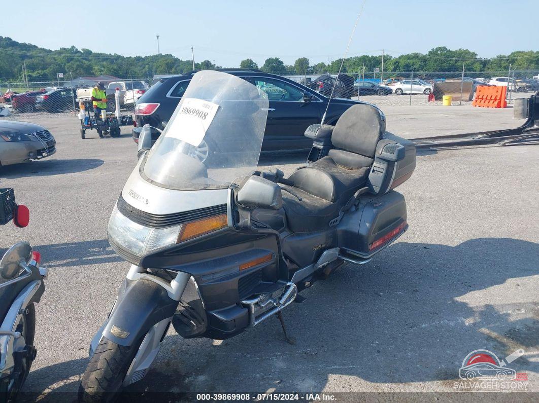 1HFSC2203JA008846 1988 HONDA GL1500 photo no. 1
