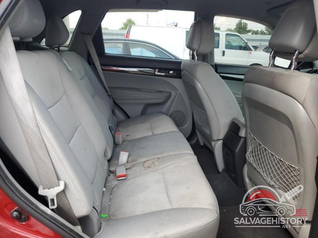 5XYKT3A1XBG072233 2011 KIA SORENTO photo no. 11