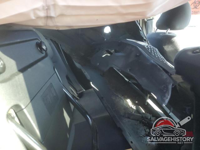 LUCGE8H53E3002633 2014 HONDA FIT photo no. 10