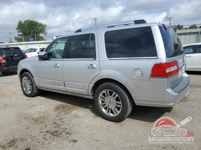 5LMJJ2H5XAEJ00472 2010 LINCOLN NAVIGATOR photo no. 2