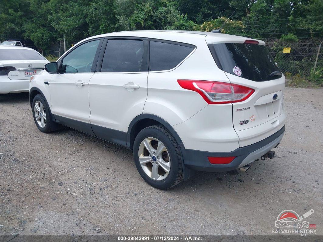 1FMCU9GX3DUC50982 2013 FORD ESCAPE photo no. 3