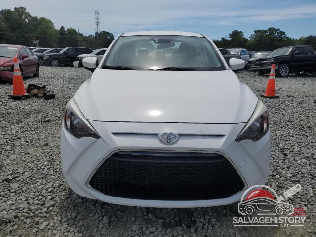 3MYDLBYV8KY526021 2019 TOYOTA YARIS photo no. 5