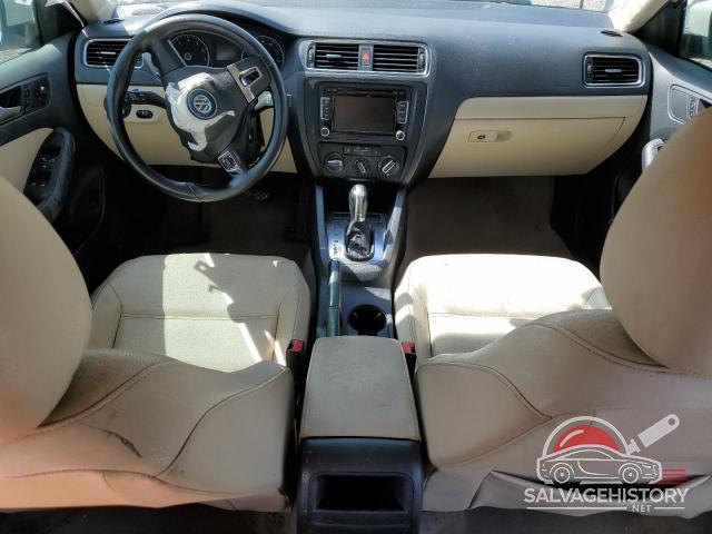 3VWDX7AJ6CM418848 2012 VOLKSWAGEN JETTA photo no. 8