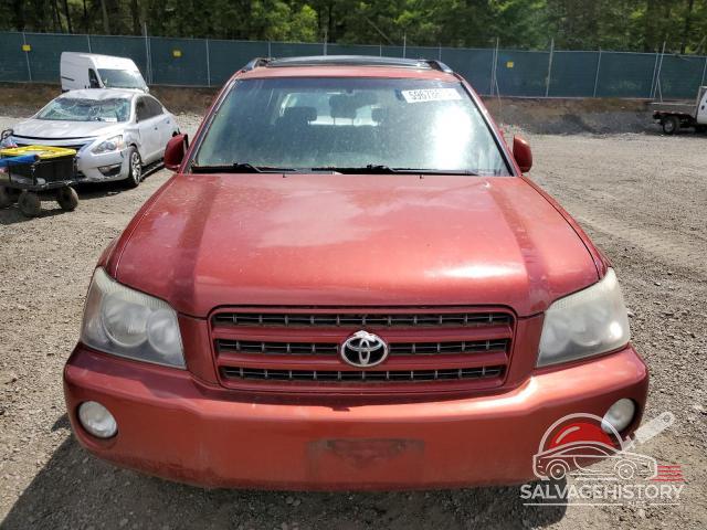 JTEHF21A320085175 2002 TOYOTA HIGHLANDER photo no. 5