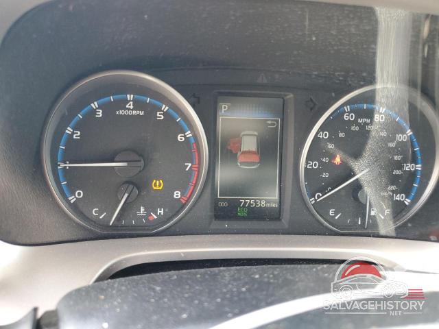 JTMBFREV2HJ161407 2017 TOYOTA RAV4 photo no. 9