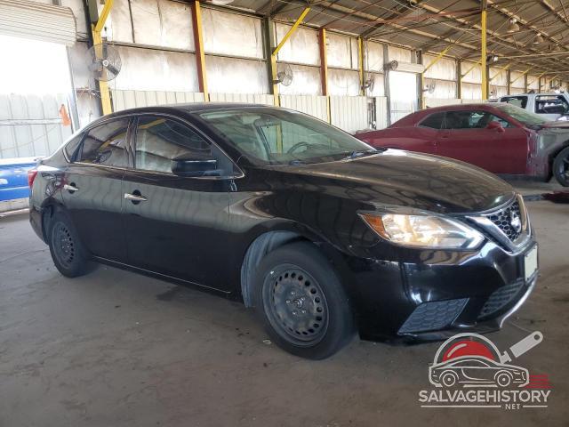 3N1AB7AP6JY311655 2018 NISSAN SENTRA photo no. 4