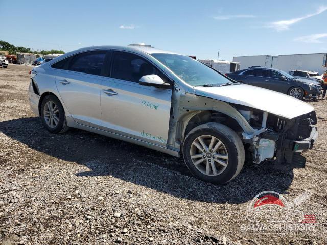 5NPE24AF0HH565714 2017 HYUNDAI SONATA photo no. 4