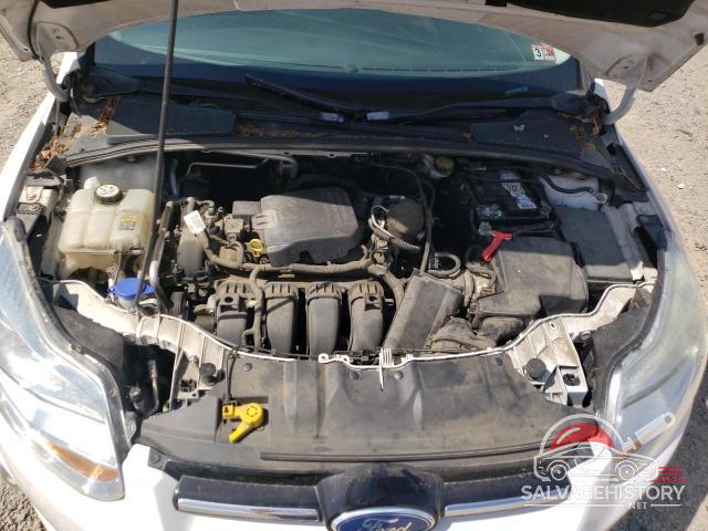 1FAHP3F21CL360167 2012 FORD FOCUS photo no. 11