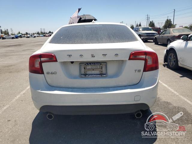 YV1612FS4D1221994 2013 VOLVO S60 photo no. 6