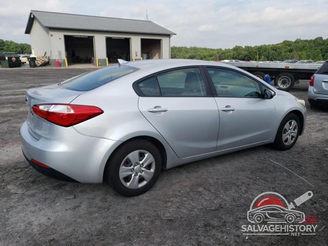 KNAFK4A62G5612936 2016 KIA FORTE photo no. 3