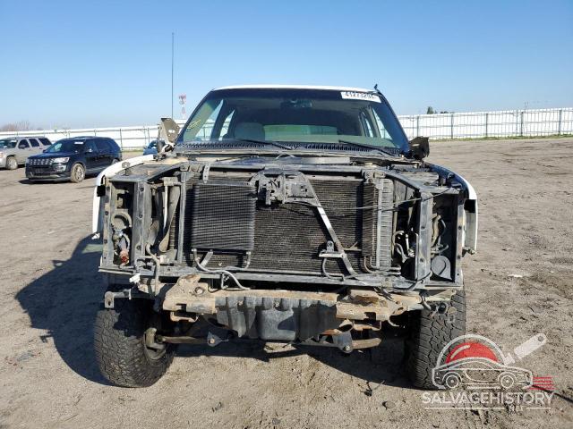 1GNEK13TX1R215742 2001 CHEVROLET TAHOE photo no. 5