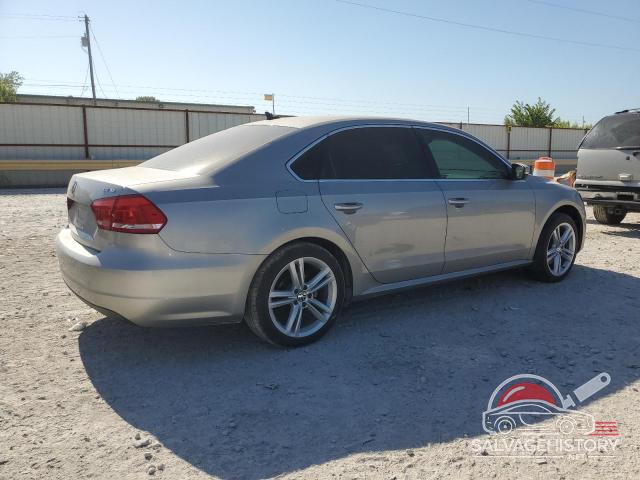 1VWBN7A39EC069672 2014 VOLKSWAGEN PASSAT photo no. 3