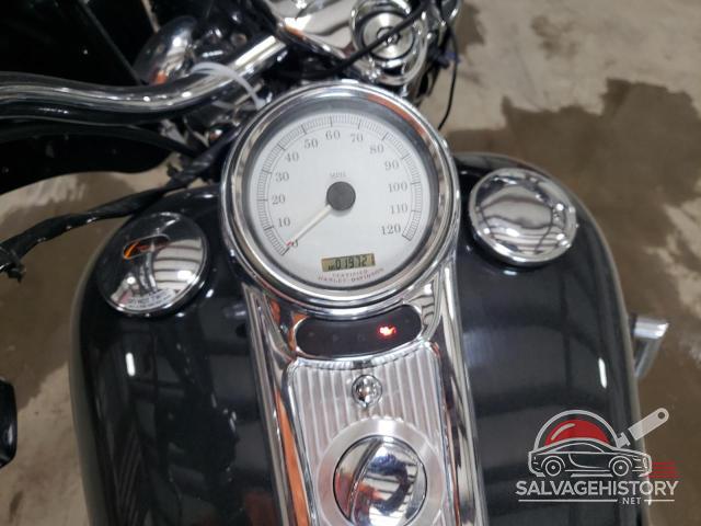 1HD1FYW1X4Y739979 2004 HARLEY-DAVIDSON FL photo no. 7