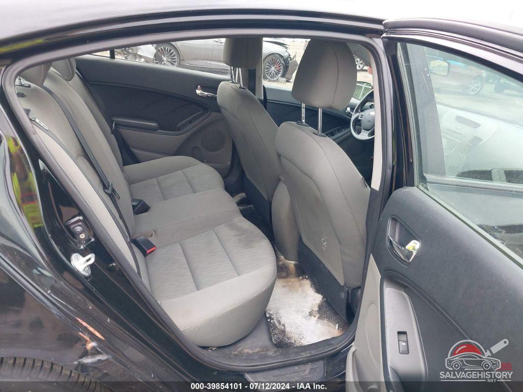 KNAFK4A63G5538071 2016 KIA FORTE photo no. 8