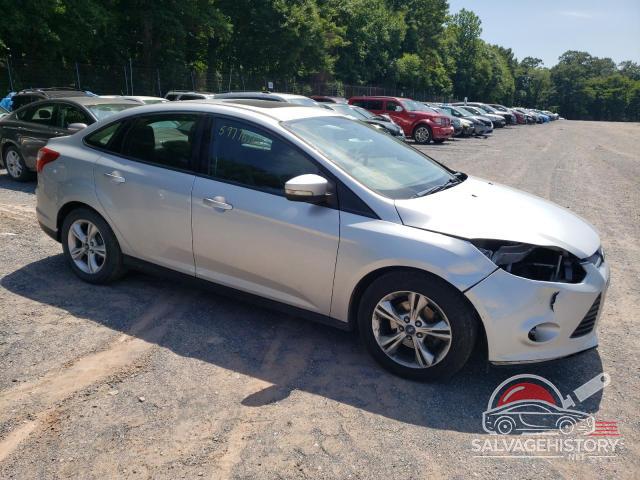 1FADP3F23DL302061 2013 FORD FOCUS photo no. 4