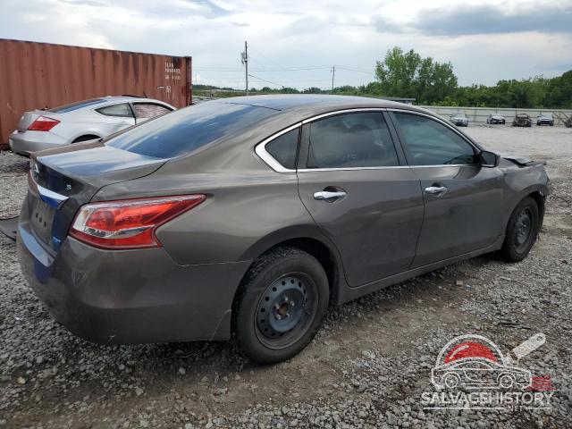 1N4AL3AP4DN559347 2013 NISSAN ALTIMA photo no. 3