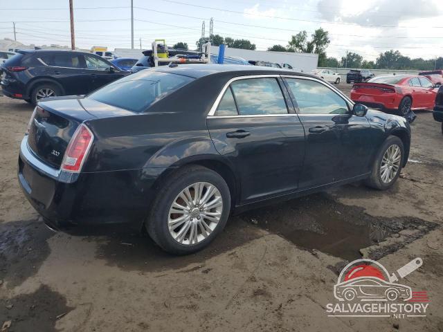 2C3CCARG8EH235991 2014 CHRYSLER 300 photo no. 3
