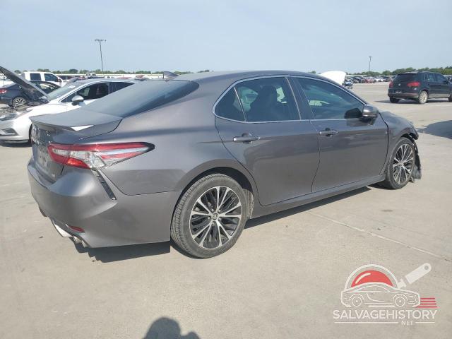 4T1B11HK1KU162535 2019 TOYOTA CAMRY photo no. 3
