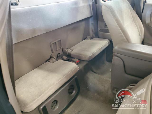 5TEWN72N12Z083440 2002 TOYOTA TACOMA photo no. 10