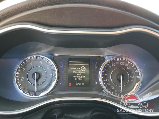 1C3CCCAB3GN183403 2016 CHRYSLER 200 photo no. 9