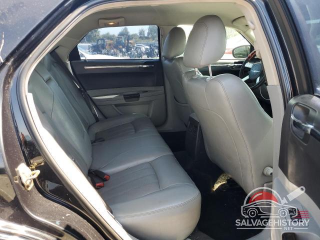 2C3KA63H36H518607 2006 CHRYSLER 300 photo no. 10