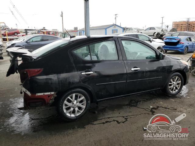 3N1CN7AP6HL865026 2017 NISSAN VERSA photo no. 3