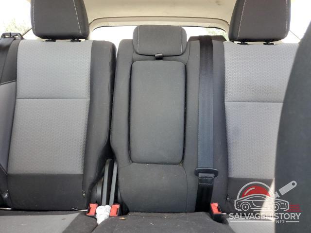 1FMCU0GD8HUC75741 2017 FORD ESCAPE photo no. 10