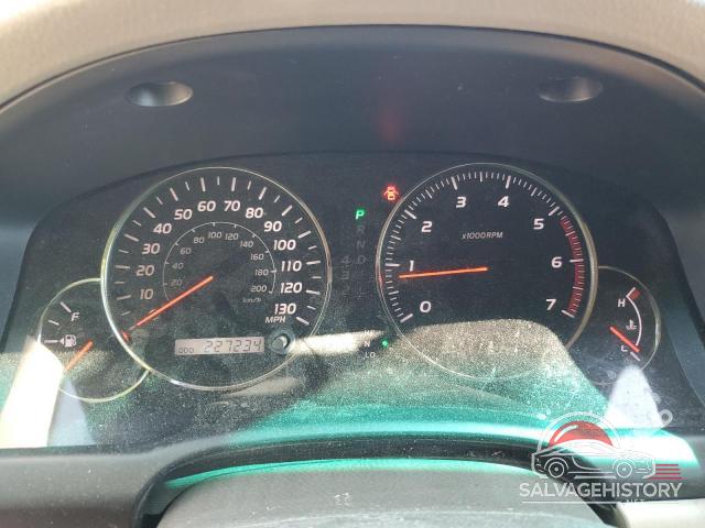 JTJBT20X240047168 2004 LEXUS GX photo no. 9