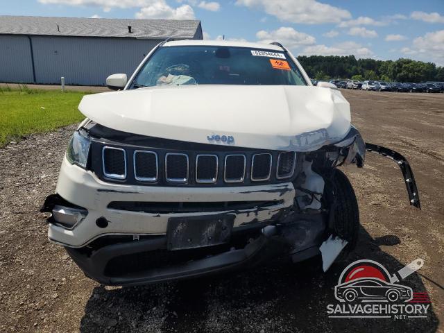 3C4NJDBB7KT834250 2019 JEEP COMPASS photo no. 5