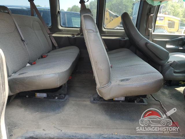 1GAZGPFG2J1320523 2018 CHEVROLET EXPRESS photo no. 11